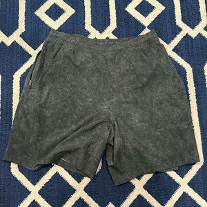 Lululemon pace breaker shorts